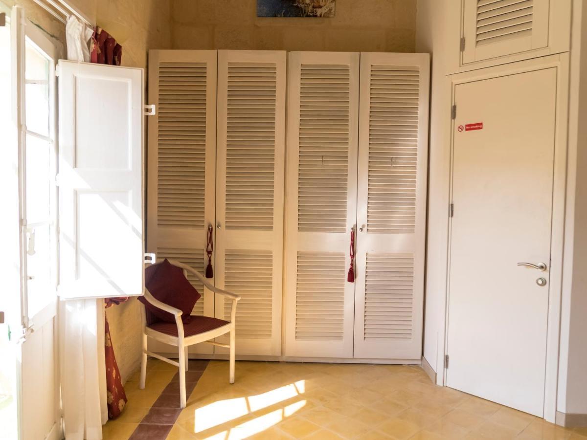 The Knight - Heritage & Art Home At Birgu Square Esterno foto
