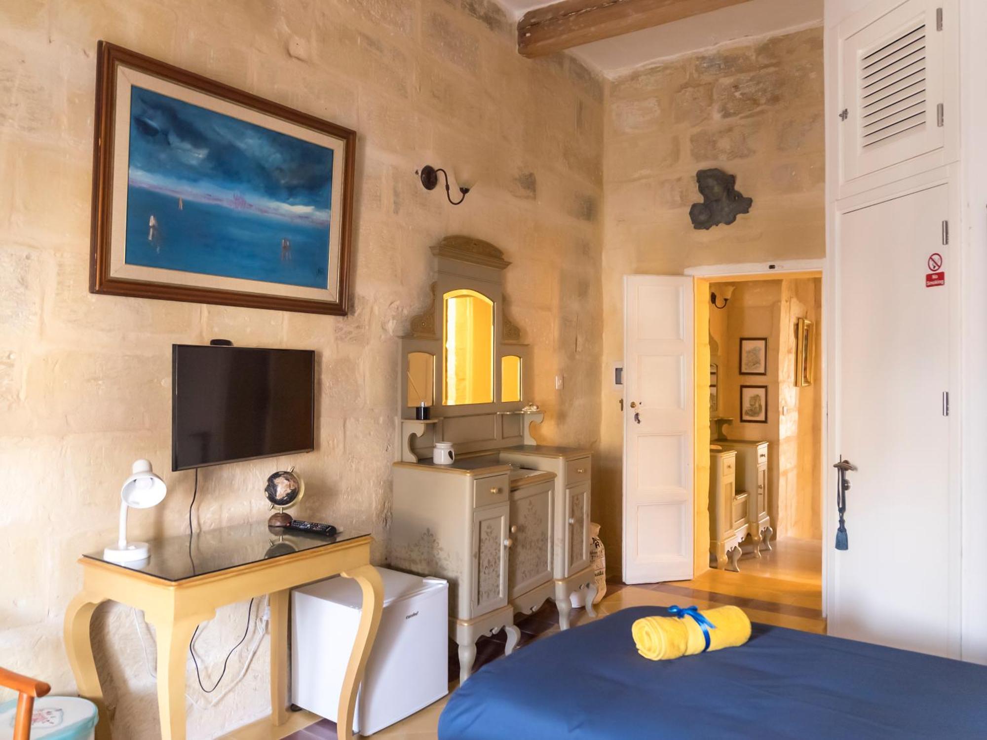 The Knight - Heritage & Art Home At Birgu Square Esterno foto