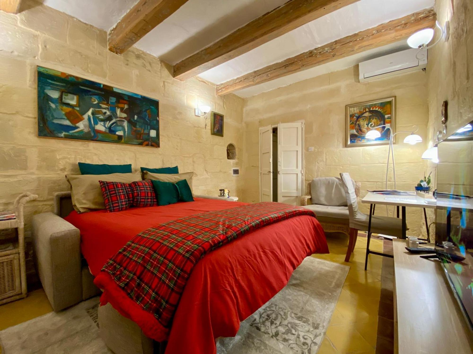 The Knight - Heritage & Art Home At Birgu Square Esterno foto