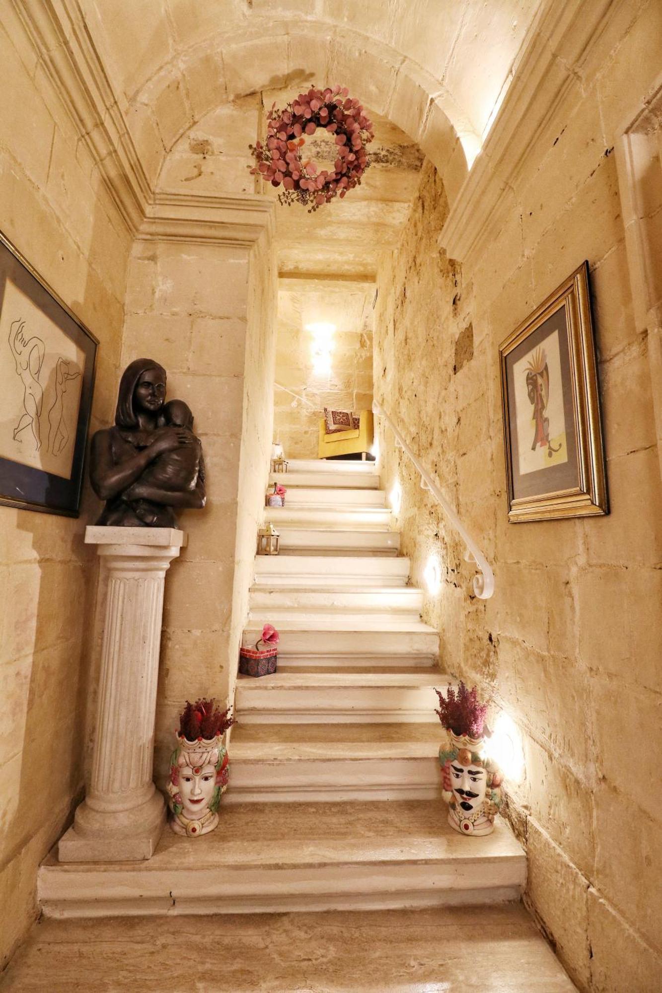 The Knight - Heritage & Art Home At Birgu Square Esterno foto