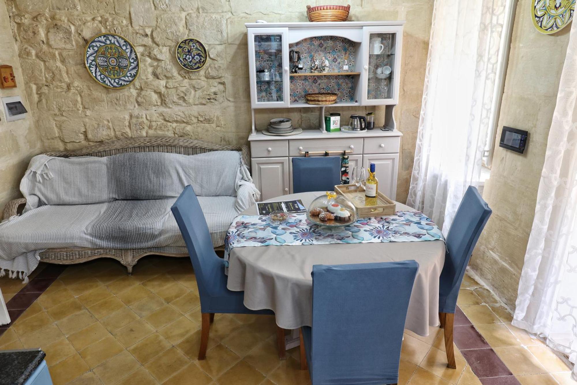 The Knight - Heritage & Art Home At Birgu Square Esterno foto