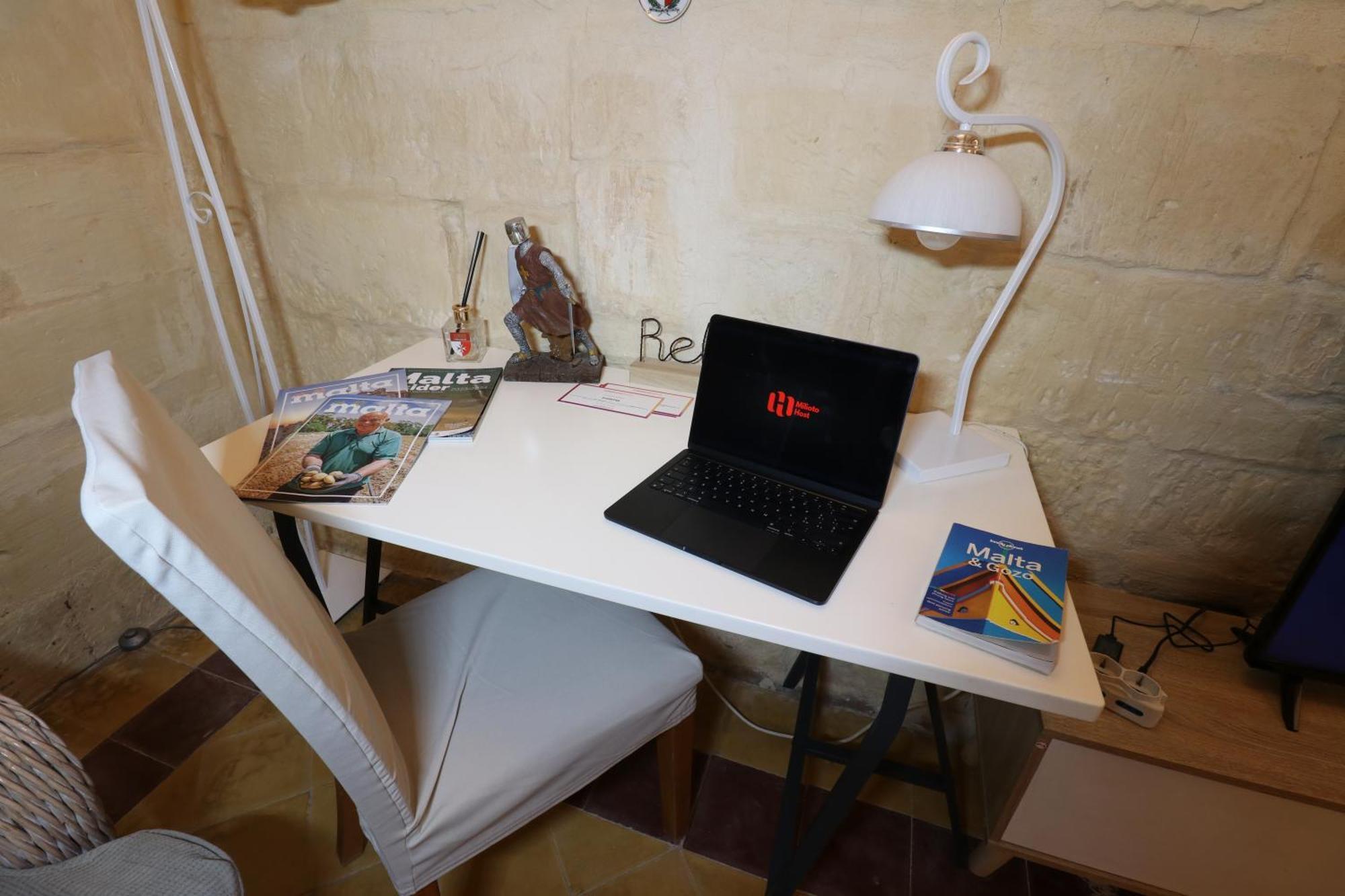 The Knight - Heritage & Art Home At Birgu Square Esterno foto