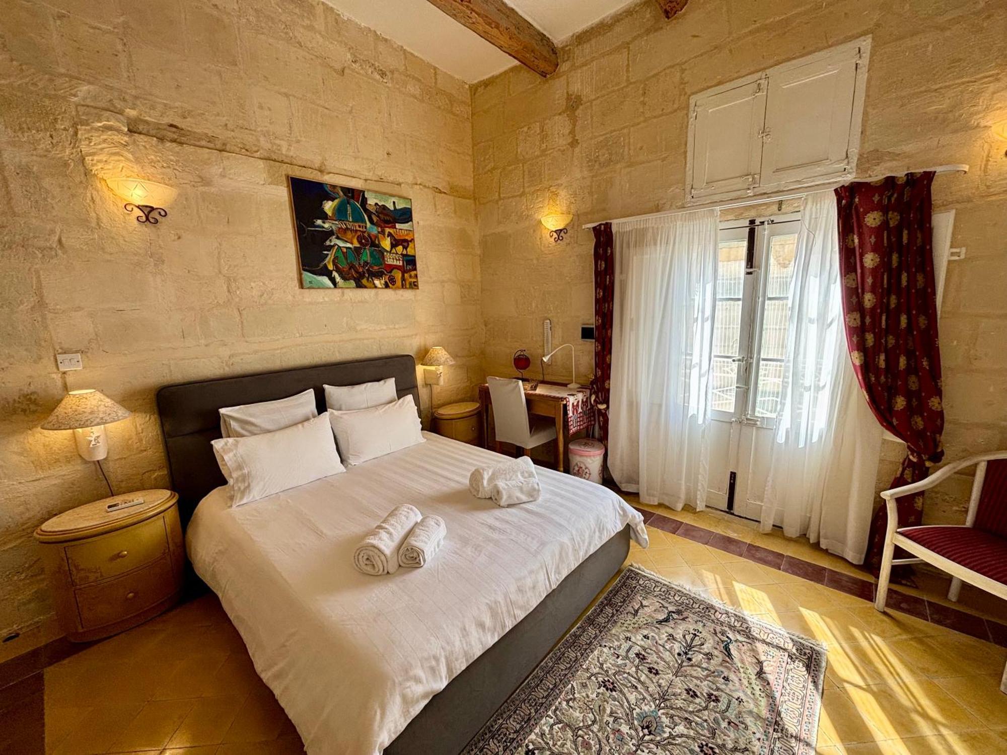 The Knight - Heritage & Art Home At Birgu Square Esterno foto