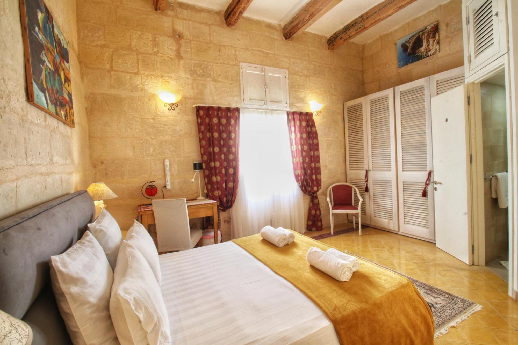 The Knight - Heritage & Art Home At Birgu Square Esterno foto
